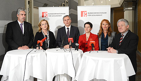 Einigung Gesundheitsreform mit VertreterInnen der Krankenkassen (Schelling,Reischl) der Ministerien (Fekter, Stöger) und der Bundesländer (Wehsely, Pühringer). Foto: APA, Helmut Fohringer